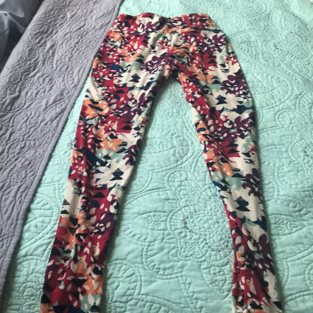 Lularoe one size print leggings